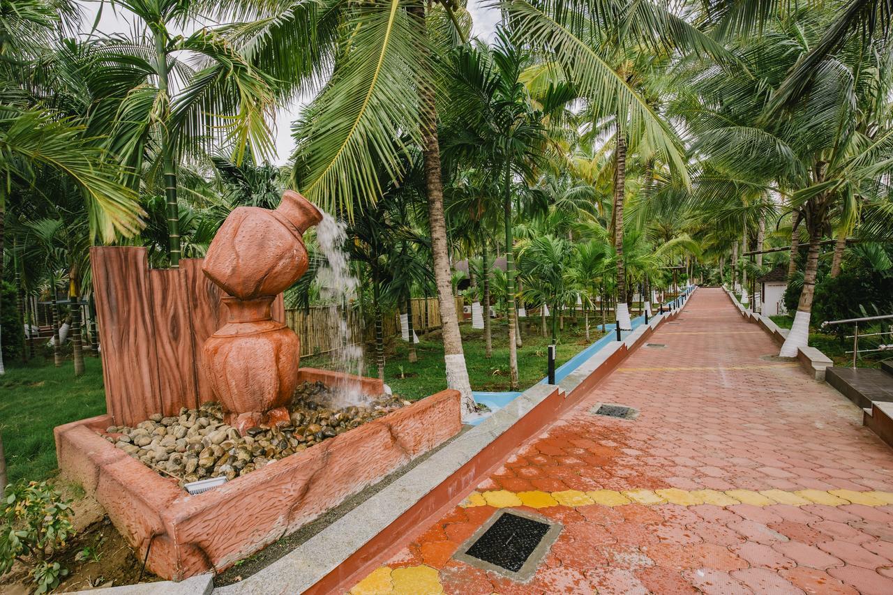 สเตอร์ลิง อไนคัตติ Hotel Varagampadi ภายนอก รูปภาพ