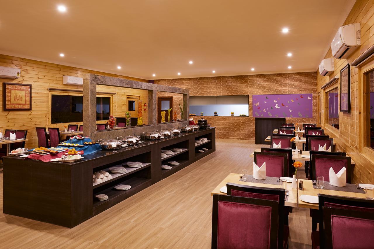 สเตอร์ลิง อไนคัตติ Hotel Varagampadi ภายนอก รูปภาพ